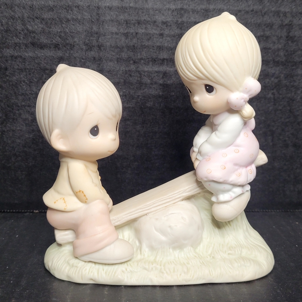 1978 Enesco Precious Moments Figurine - Love Lifted Me #E-1375/A